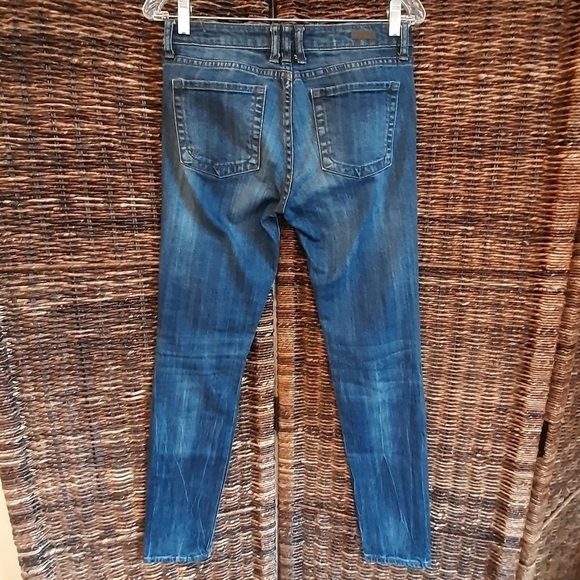 Kut from the Kloth Diana Skinny Jeans Women's 2 Distressed Frayed Low Rise Dark - Picture 2 of 7